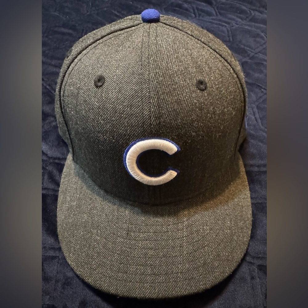 New Era 5950 Chicago Cubs Cap 7 1/4 Black New w/o Tags